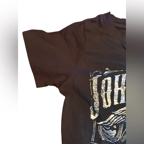 Johnny Cash "Man in Black" Outlaw Music Woman’s graphic T-shirt Size Medium - Picture 8 of 9